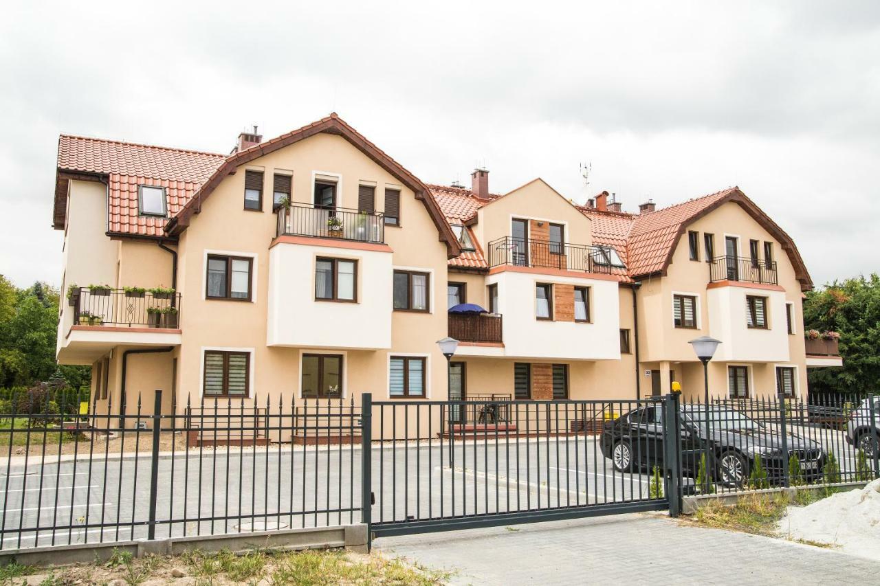 Prestige Line Apartament Lejlighed Legnica Eksteriør billede